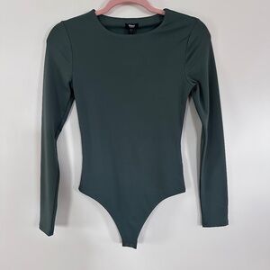 Express Body Contour Double Layer Crew Neck Bodysuit - Green - XS